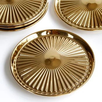 Гальваническая золотая керамическая смазка разделяет тарелки, высококачественные столовые приборы класса люкс, небольшие закуски 