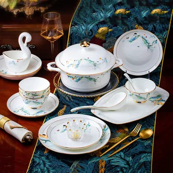 Набор мисок, тарелок и палочек для еды, бытовая керамическая посуда Цзиндэчжэнь, Легкая роскошная тарелка из костяного фарфора