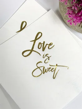 50 шт. белые с металлической золотой фольгой салфетки для коктейльных напитков Love is Sweet -Идеально подходят для торта и десертов на вашем мероприятии!
